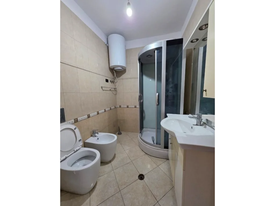 Tirane, shitet apartament 2+1+Aneks+Ballkon Kati 1, 109 m² 142.000 € (ASTIR)