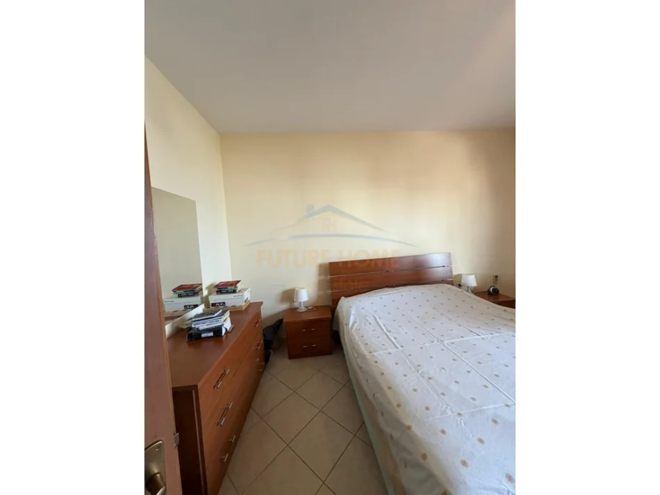 Durres, shitet apartament 1+1+Ballkon Kati 4, 74 m² 150.000 € 