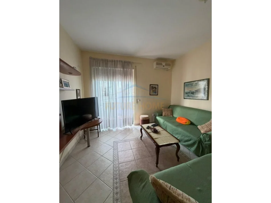 Durres, shitet apartament 1+1+Ballkon Kati 4, 74 m² 150.000 € 