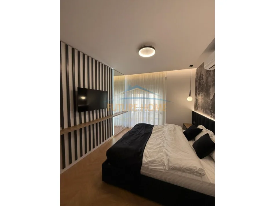 Tirane, jepet me qera apartament 1+1+Ballkon Kati 1, 60 m² 850 € 