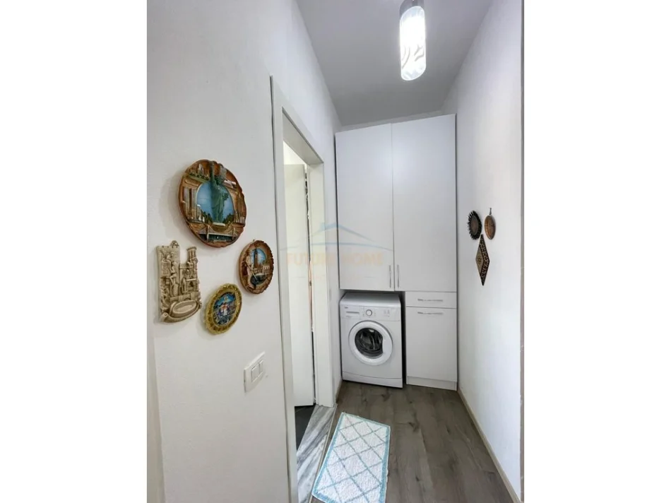 Tirane, shitet apartament 1+1 Kati 7, 68 m² 95.000 € 