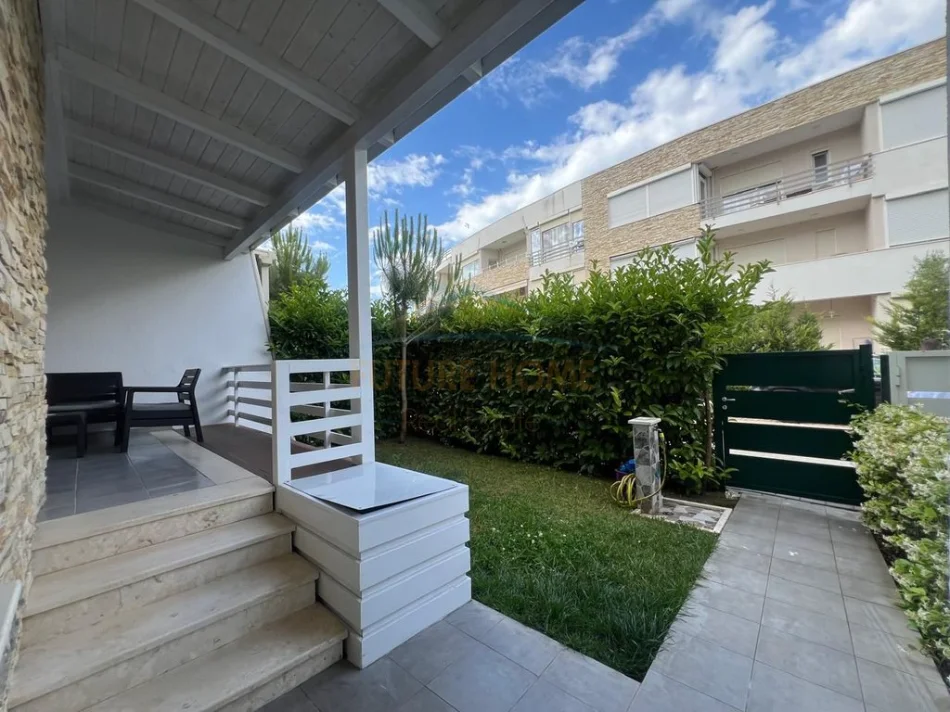 Gjiri Lalezit | Hamallaj, shitet apartament 2+1 Kati 0, 255.000 € (Gjiri i Lalzit, Lura 2)