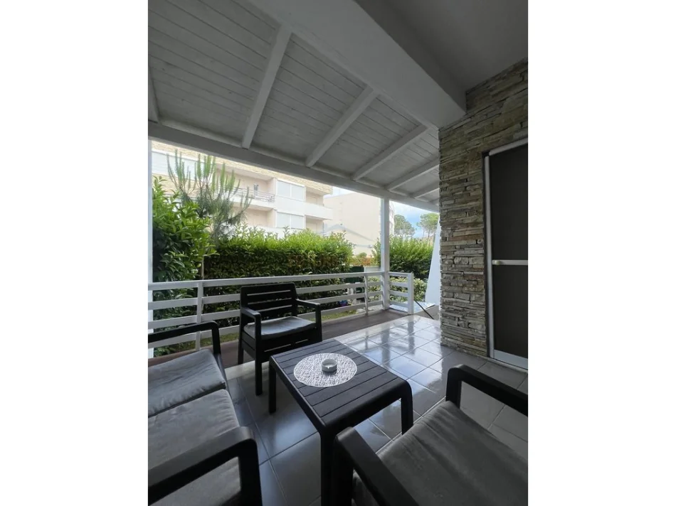 Gjiri Lalezit | Hamallaj, shitet apartament 2+1 Kati 0, 255.000 € (Gjiri i Lalzit, Lura 2)