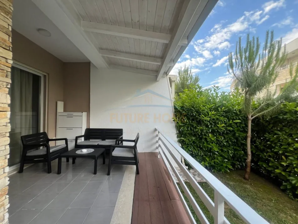 Tirane, shitet apartament 2+1 Kati 0, 71 m² 265.000 €