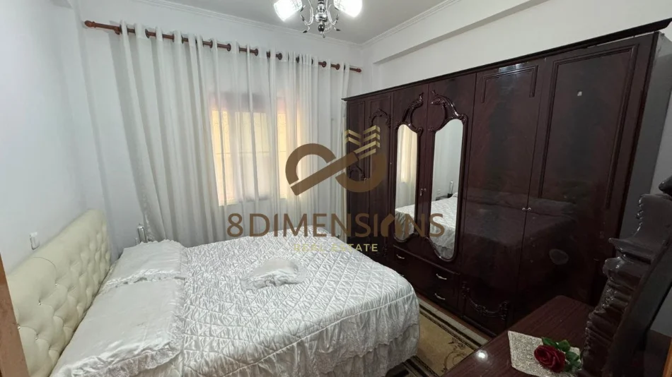 Tirane, shitet apartament 3+1+Ballkon Kati 1, 138 m² 169.000 € (selite)