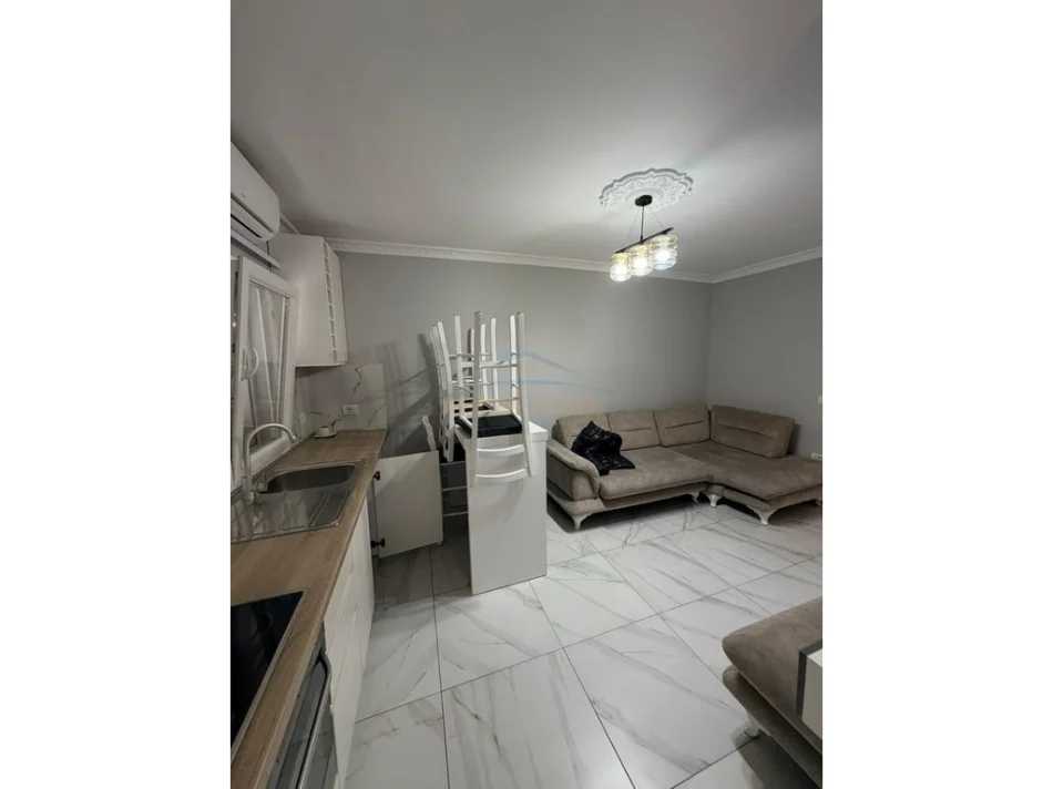 Tirane, shitet apartament 2+1+Aneks+Ballkon Kati 3, 90 m² 220.000 € 