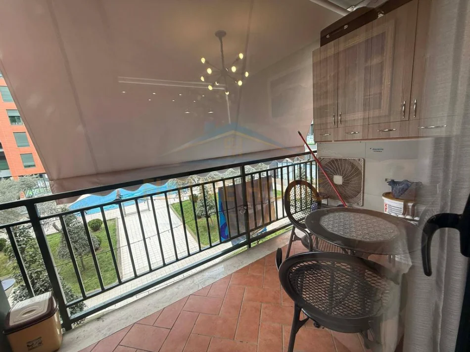 Tirane, shitet apartament 2+1+Ballkon Kati 1, 107 m² 210.000 € (GREEN CITY UNAZA E RE)