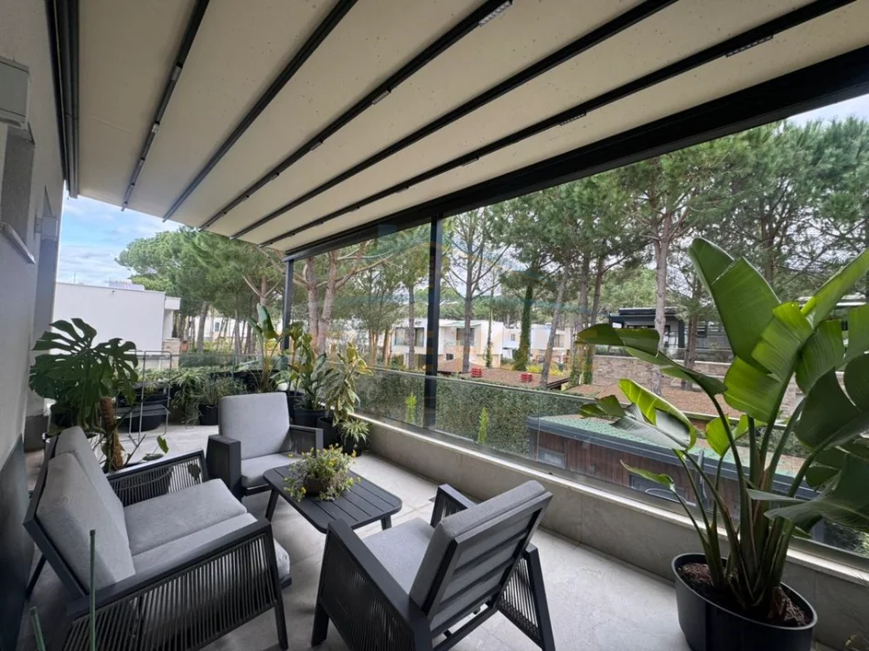 Durres, shitet Vile 2 Katshe , 660 m² 990.000 € (Gjiri i Lalezit)