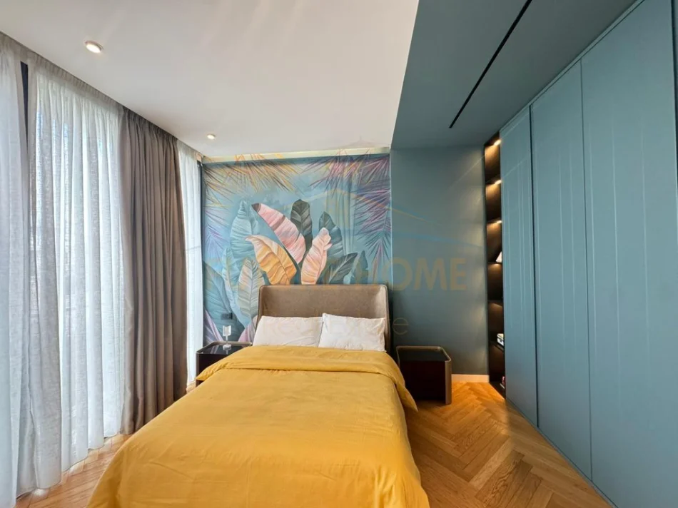 Durres, shitet Vile 2 Katshe , 660 m² 990.000 € (Gjiri i Lalezit)