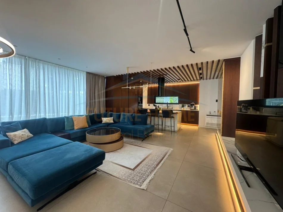 Durres, shitet Vile ne plazh 3+1 Kati 0, 660 m² 990.000 € (Gjiri i Lalzit)