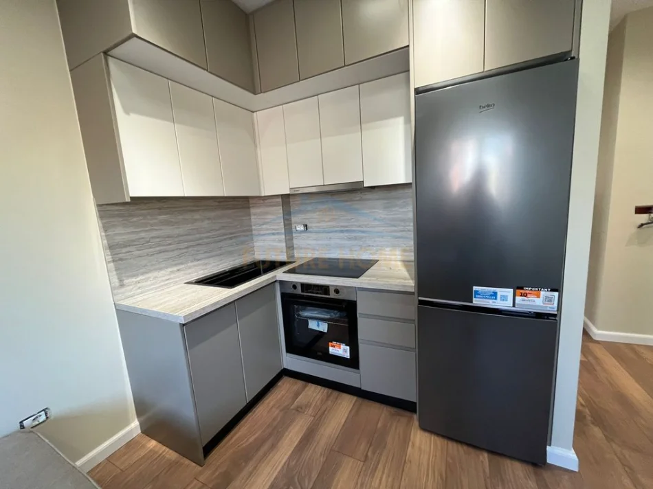 Tirane, shes apartament 1+1 Kati 3, 53 m² 155.000 € 