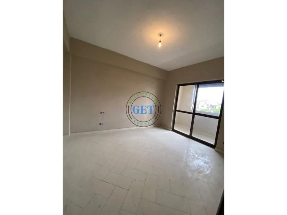 Durres, shitet 2+1 Kati 2, 86 m² 87.000 € (Prane Stadiumit, Durres)