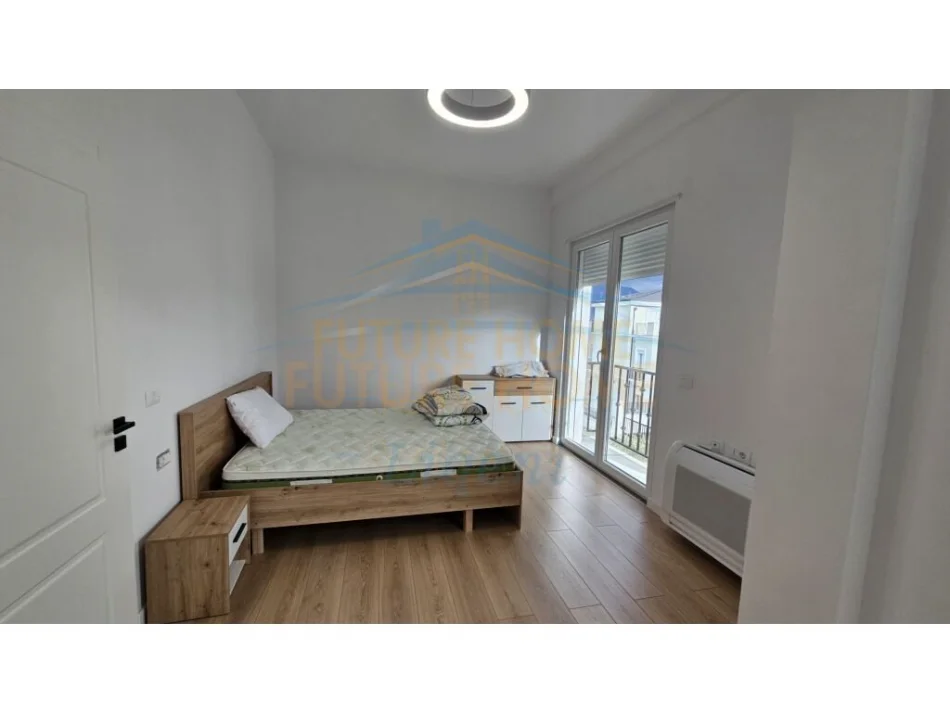 Tirane, jepet me qera , 234 m² 2.500 € (RESIDENCA VILA LULE)