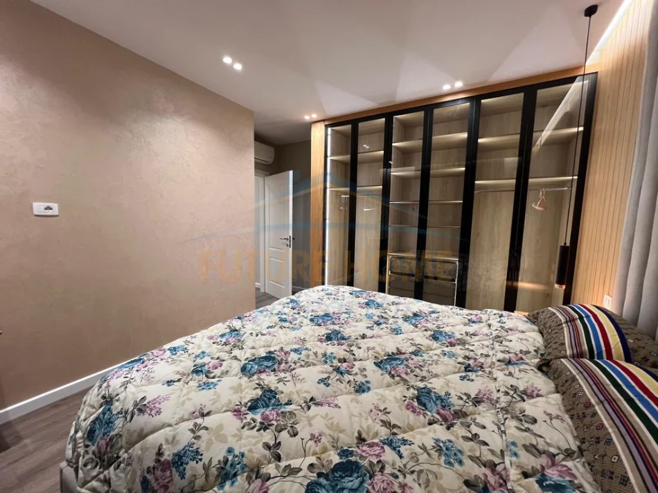 Tirane, shitet apartament 2+1 Kati 1, 97 m² 260.000 € (Ali Demi ne zonën e Ish Markatës.)