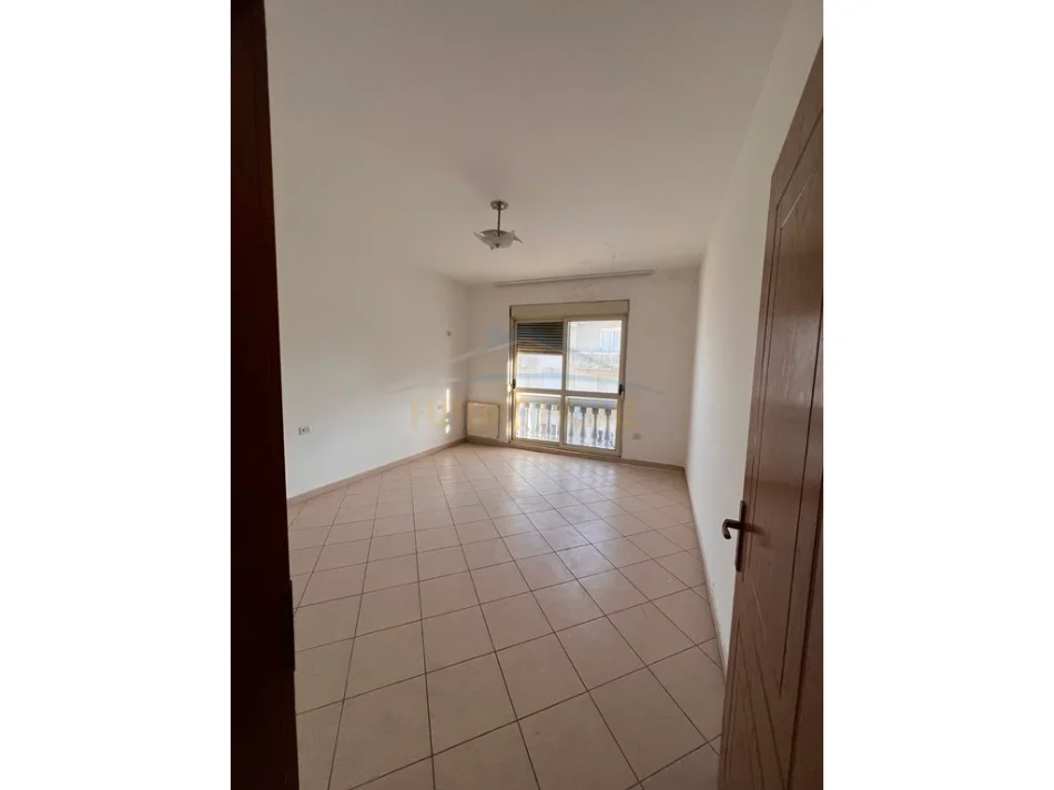 Durres, shitet apartament 2+1+Ballkon Kati 7, 120 m² 220.000 € 