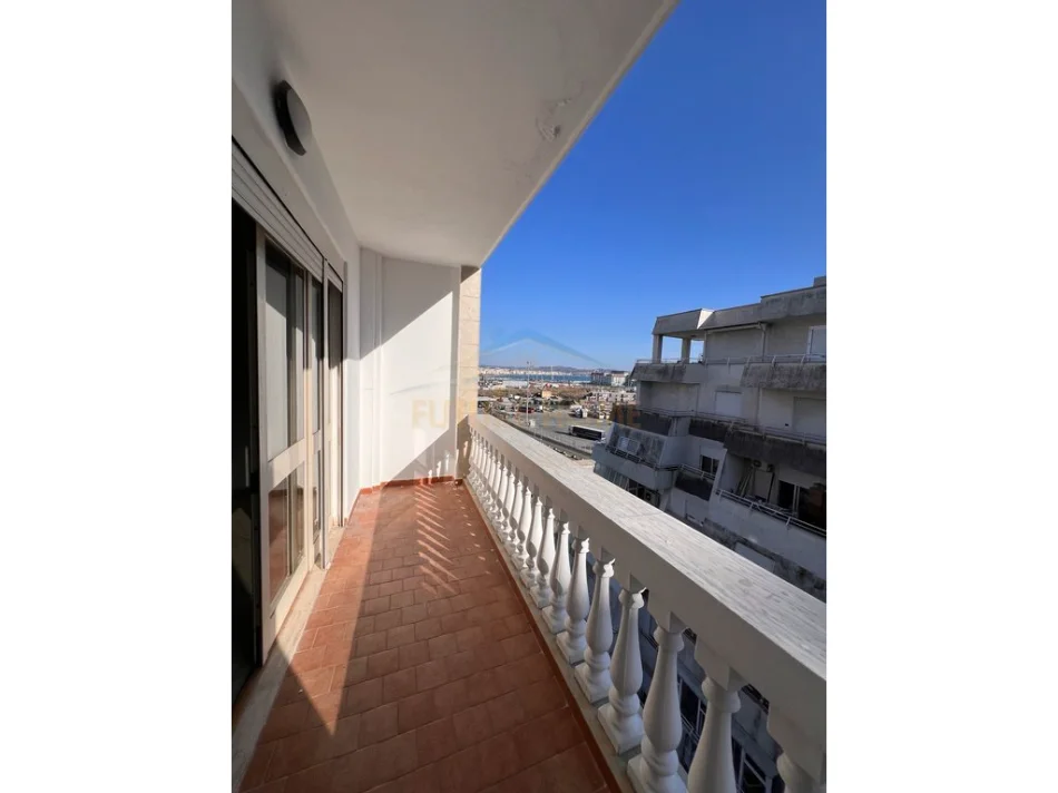 Durres, shitet apartament Kati 7, 120 m² 220.000 € 