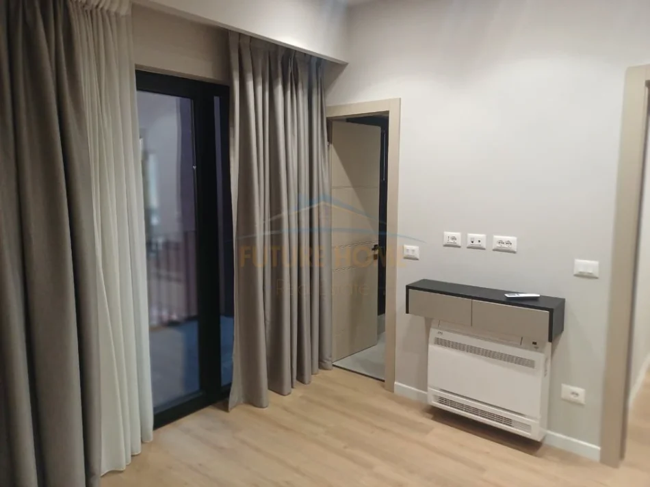 Shitet apartament 2+1, Garden Building, Rruga Kavajes.