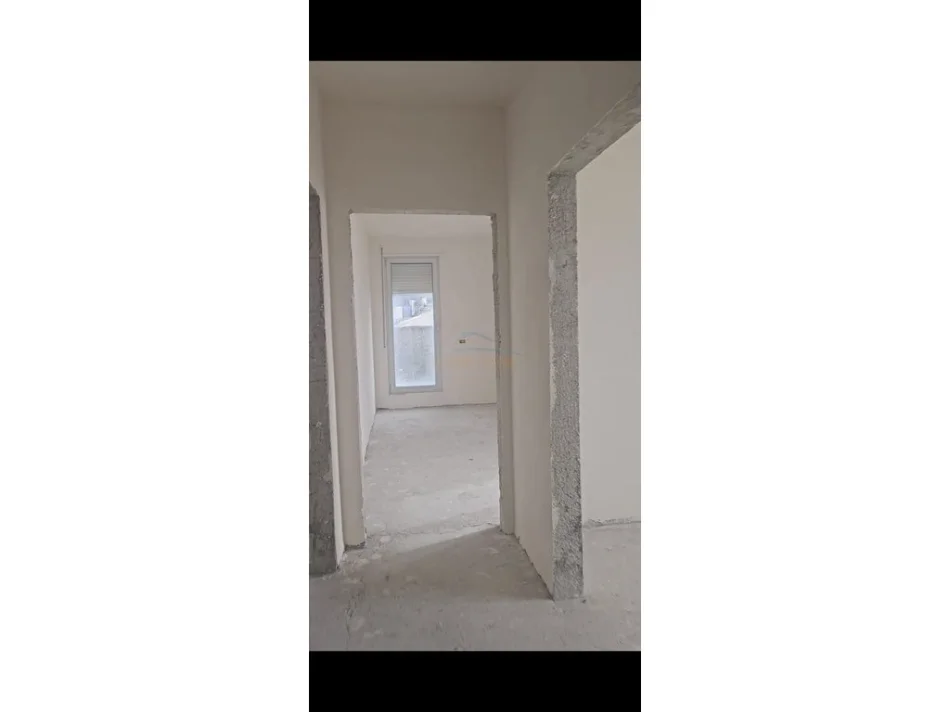 Tirane, shitet 2+1 Kati 6, 82 m² 195.000 € (ALI DEMI)