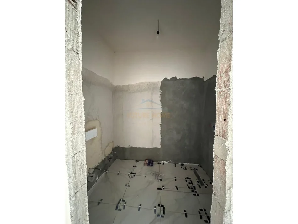Tirane, shitet 2+1 Kati 6, 82 m² 195.000 € (ALI DEMI)