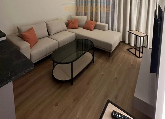 Tirane, jepet me qera apartament 1+1 Kati 7, 53 m² 470 € (ali demi)