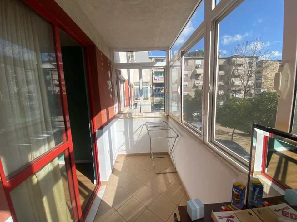 SHITET APARTAMENT 1+1 TEK IRFAN TOMINI