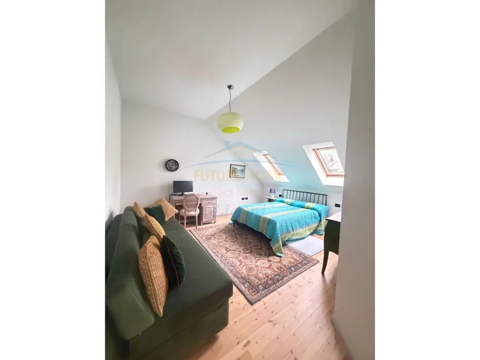 Tirane, shitet apartament 2+1 Kati 5, 311 m² 650.000 € (KOMUNA E PARISIT)