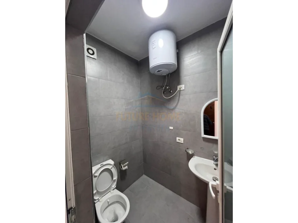 Tirane, shitet apartament 2+1+Aneks+Ballkon Kati 4, 106 m² 199.000 € 
