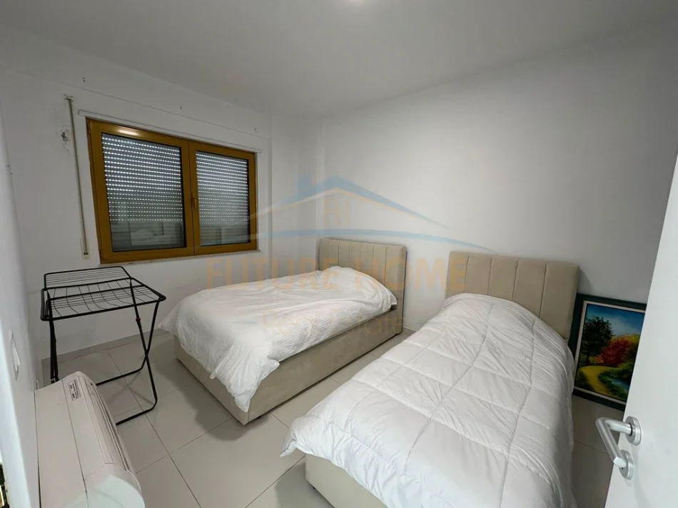 Tirane, jepet me qera apartament 2+1 Kati 6, 130 m² 1.500 € (Blloku)