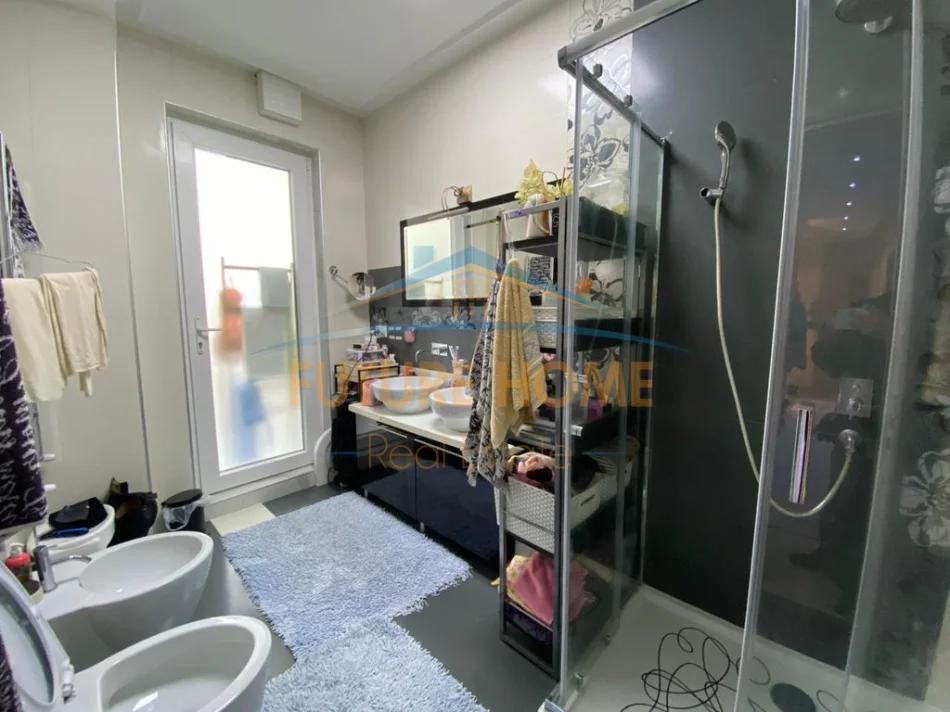 Tirane, shitet apartament+verande | Penthouse 3+1+Aneks+Ballkon 5, 203 650.000 (LIQENI THATE)