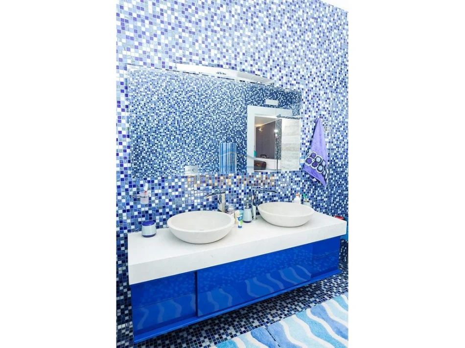 SHITET APARTAMENT 2+1+2 TEK LIQENI I THATE