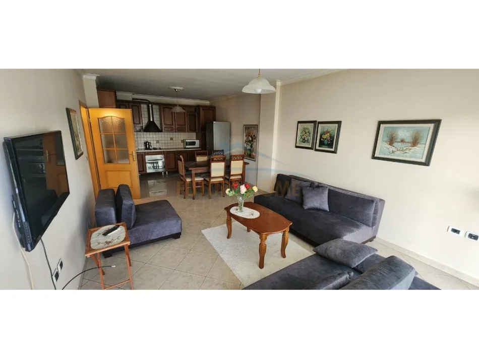 Tirane, jepet me qera apartament 2+1 Kati 6, 104 m² 850 € (Rruga Sami Frasheri, Blloku)