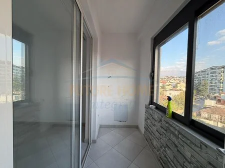 Tirane, shitet apartament 2+1 Kati 4, 106 m² 208.000 € 