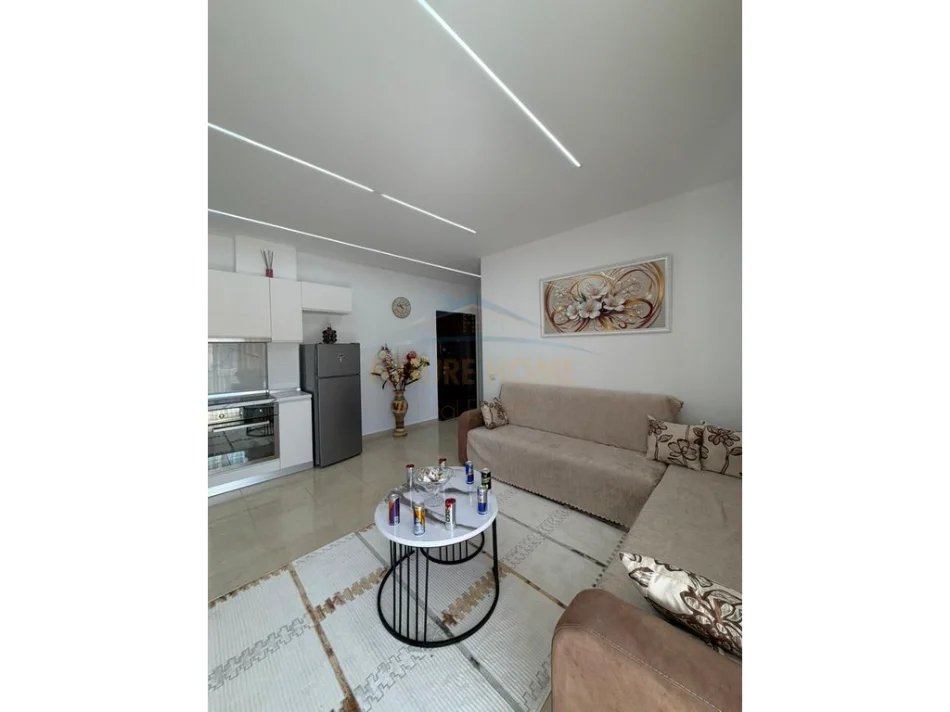 Durres, shitet apartament 1+1+Ballkon Kati 6, 75 m² 120.000 € 