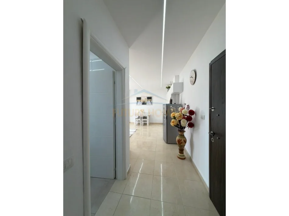 Durres, shitet apartament 1+1+Ballkon Kati 6, 75 m² 120.000 € 