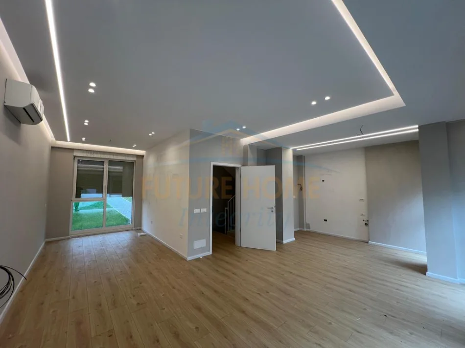 Shqiperi, shes Vile 3 Katshe Kati 0, 197 m² 390.000 € (Sanatarium)