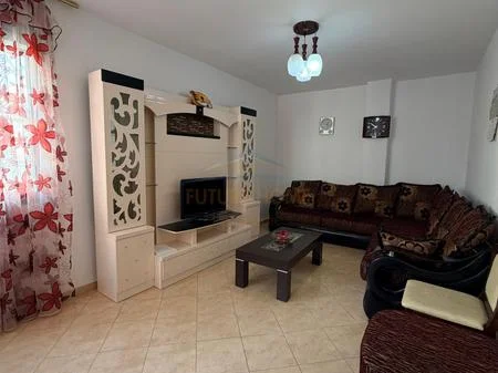 Tirane, shitet apartament 2+1+Ballkon Kati 5, 92 m² 125.000 € 