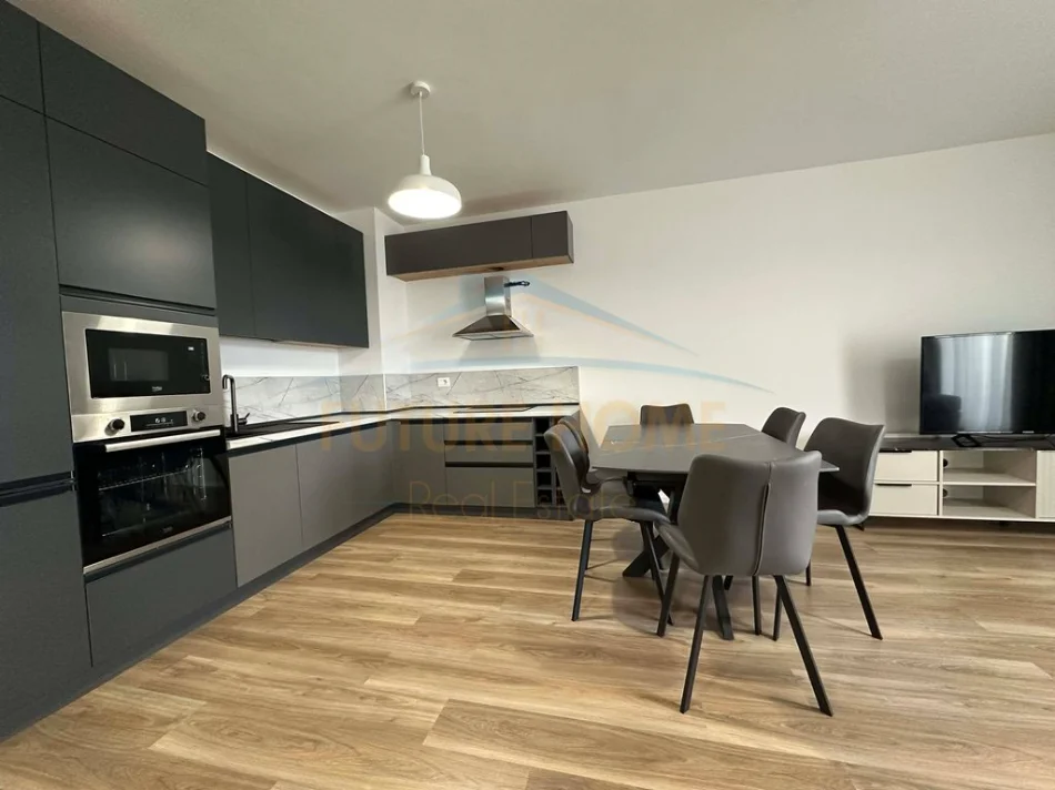 Tirane, jepet me qera apartament 2+1 Kati 2, 115 m² 600 € (Astir)