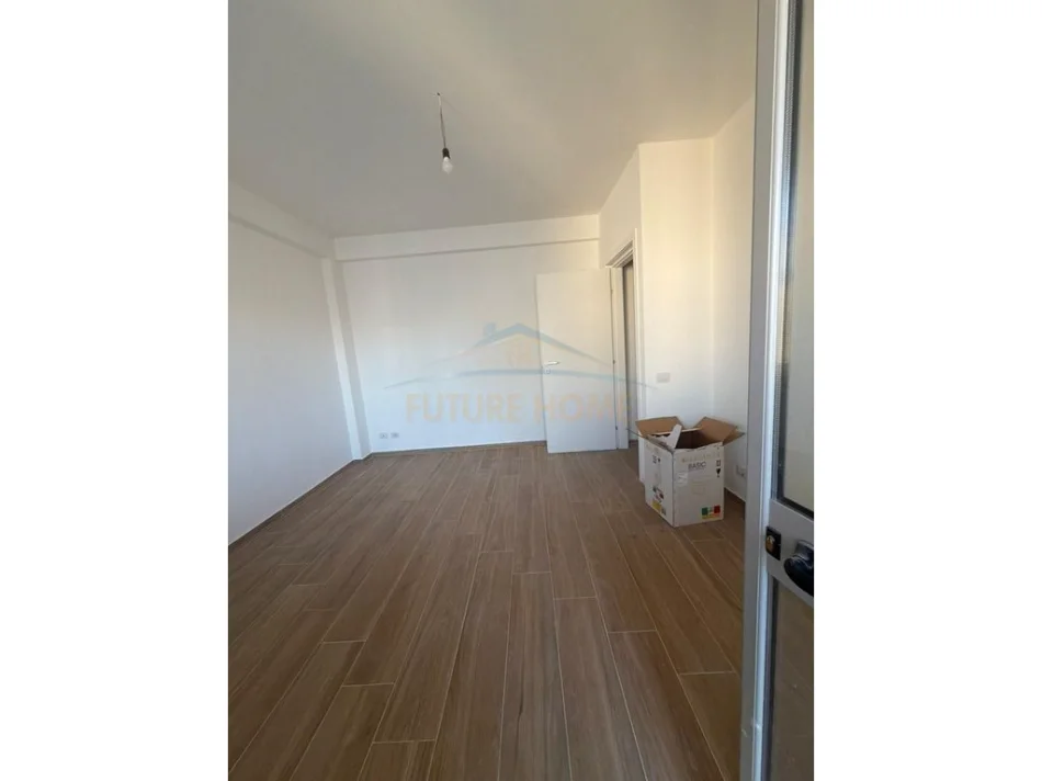 Durres, shitet apartament 1+1+Ballkon Kati 4, 58 m² 82.000 € 