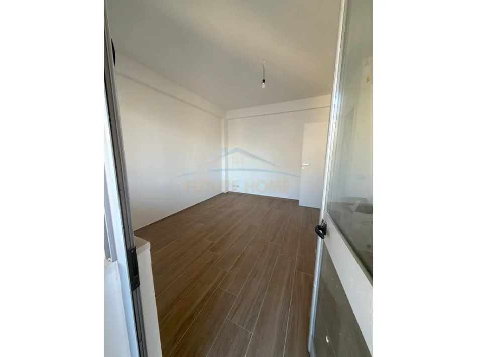 Durres, shitet apartament 1+1+Ballkon Kati 4, 58 m² 82.000 € 