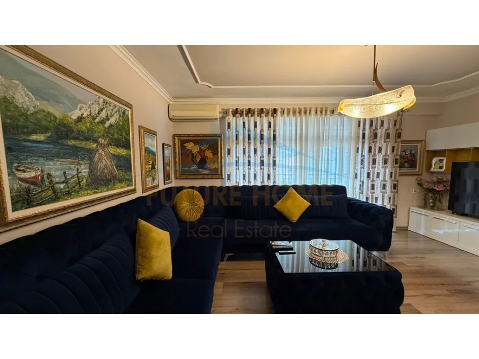 Tirane, shitet apartament 2+1 , 104 m² 225.000 € (21 DHJETORI)