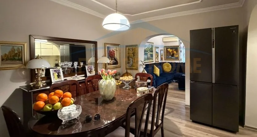 Shitet, Apartament 2+1 , 21 Dhjetori