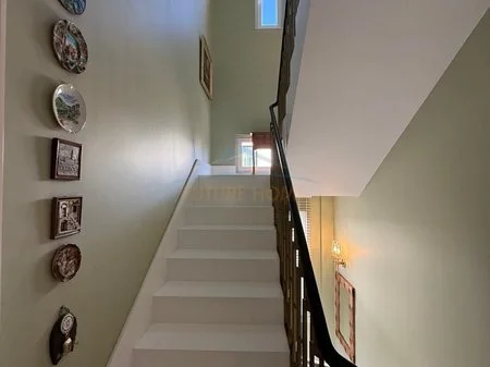 Tirane, shitet Vile 4- Katshe, 383 m² 1.380.000 € (TEG, White House Residence)