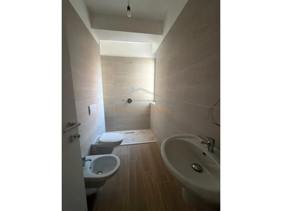 Durres, shitet apartament 1+1+Ballkon Kati 4, 58 m² 82.000 € 