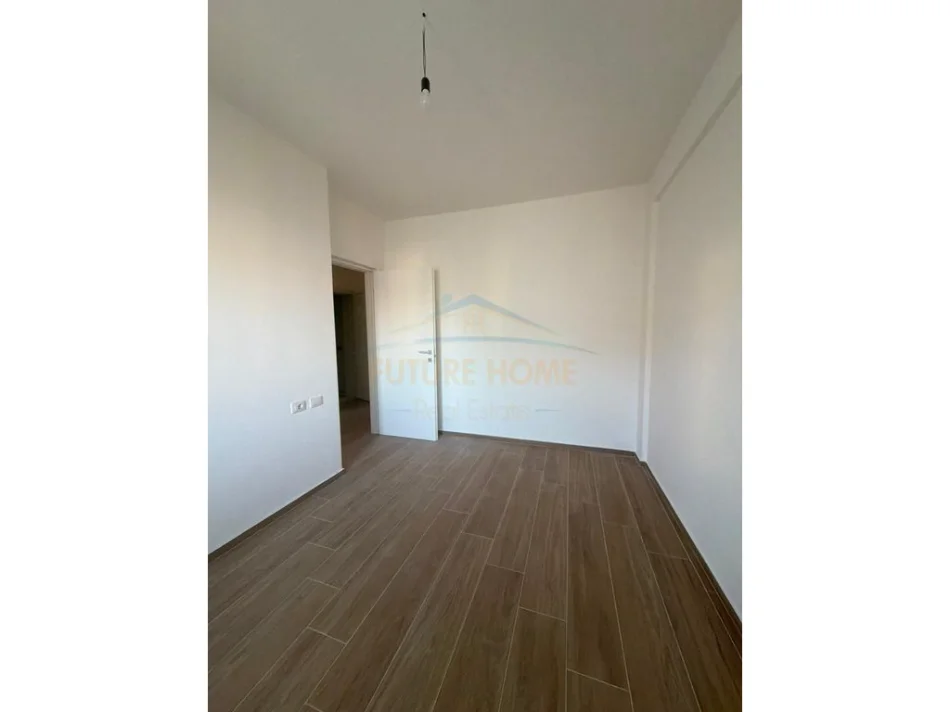 Durres, shitet apartament 1+1+Ballkon Kati 4, 58 m² 82.000 € 