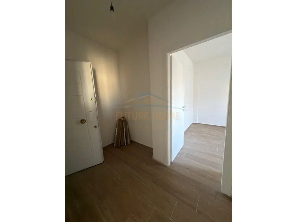 Durres, shitet apartament 1+1+Ballkon Kati 1, 58 m² 82.000 € 