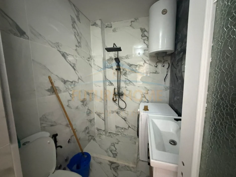 Durres, shitet apartament 1+1+Ballkon Kati 3, 74 m² 115.000 € 