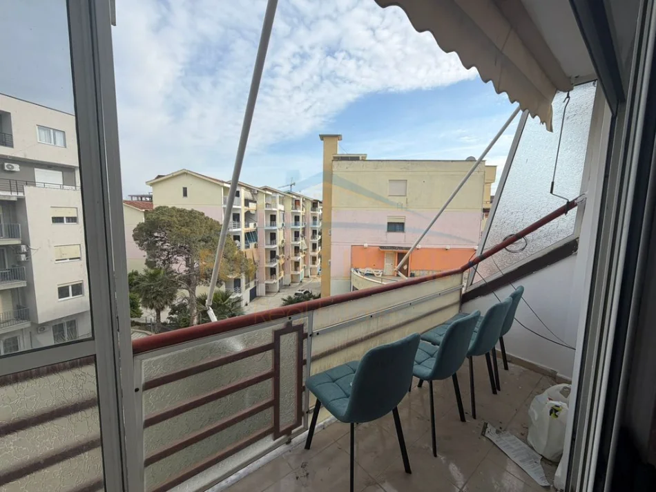 Durres, shitet apartament 1+1+Ballkon Kati 3, 74 m² 115.000 € 