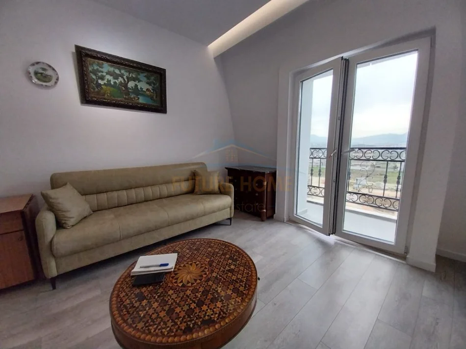 Tirane, jap me qera apartament 1+1 Kati 4, 50 m² 400 € 