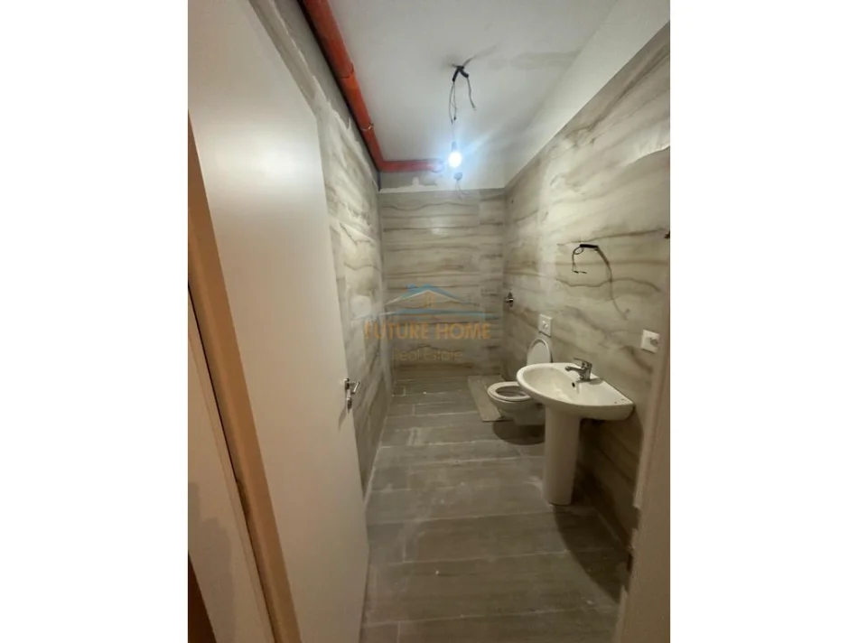 Tirane, shitet apartament 2+1 Kati 4, 60 m² 85.000 € (Rruga e Thesarit, Fresk)