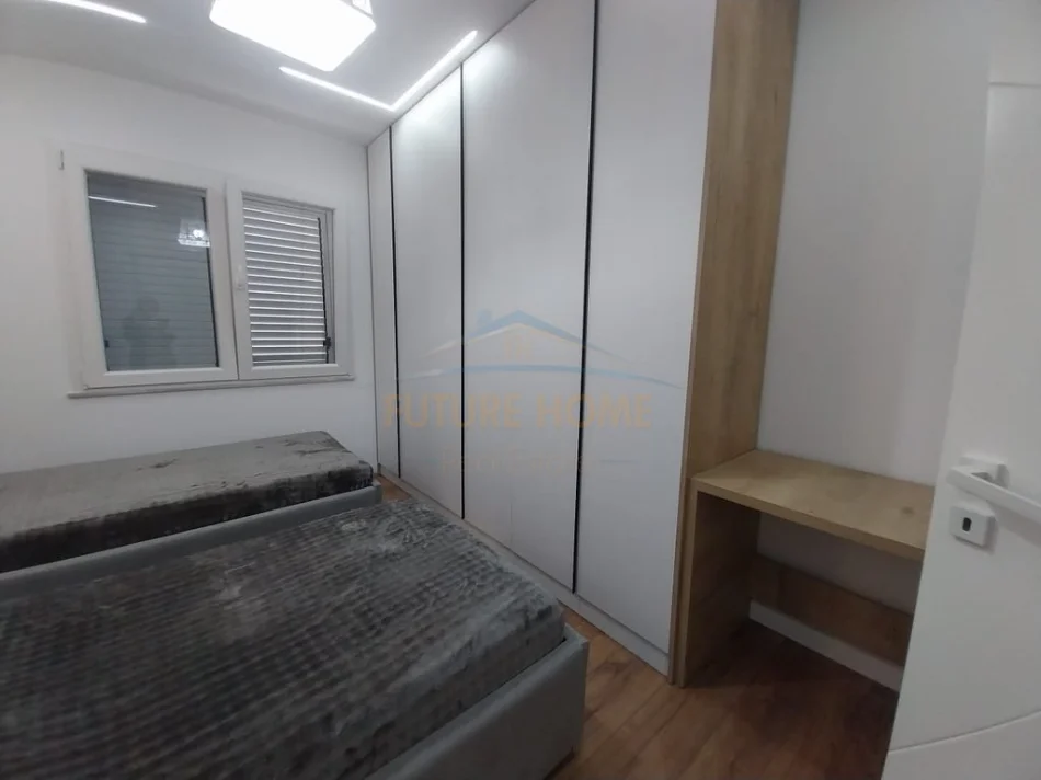 Tirane, jepet me qera apartament 2+1 Kati 2, 100 m² (rruga e kavajes)